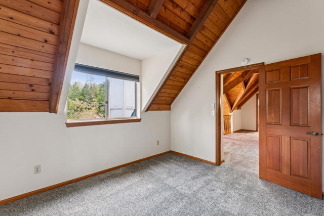 27157 Peninsula Drive, Lake Arrowhead, CA 92352