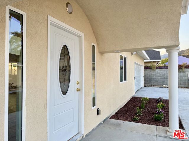 1221 N Azusa Avenue, Azusa CA: https://media.crmls.org/mediaz/34119cac-cd79-43dd-b3ff-476c5bee7e8f.jpg