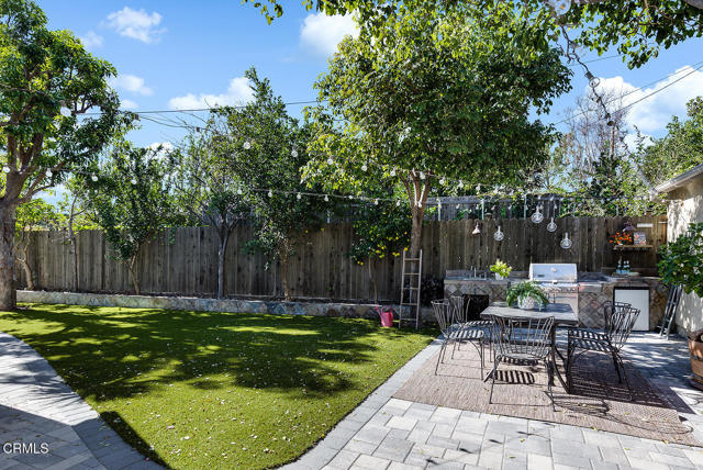 Detail Gallery Image 35 of 39 For 1247 Flanders Rd, La Canada Flintridge,  CA 91011 - 4 Beds | 3 Baths