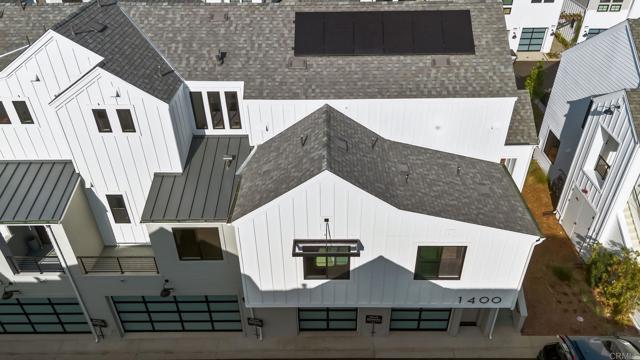 1400 Anacona Place, Encinitas CA: https://media.crmls.org/mediaz/34141630-d055-4b11-9938-d59f6c64f221.jpg