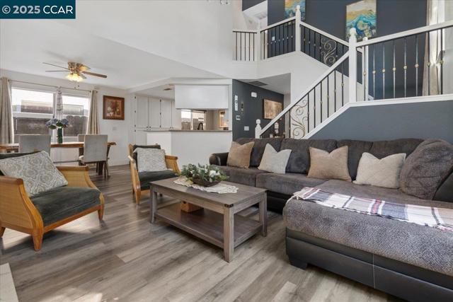 301 Grangnelli Ave, Antioch CA: https://media.crmls.org/mediaz/34141cf6-18f1-47db-b2e0-d162395a727f.jpg