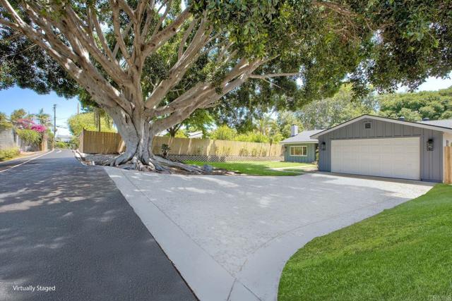 Detail Gallery Image 2 of 39 For 1019 Highland Dr, Vista,  CA 92083 - 3 Beds | 2 Baths