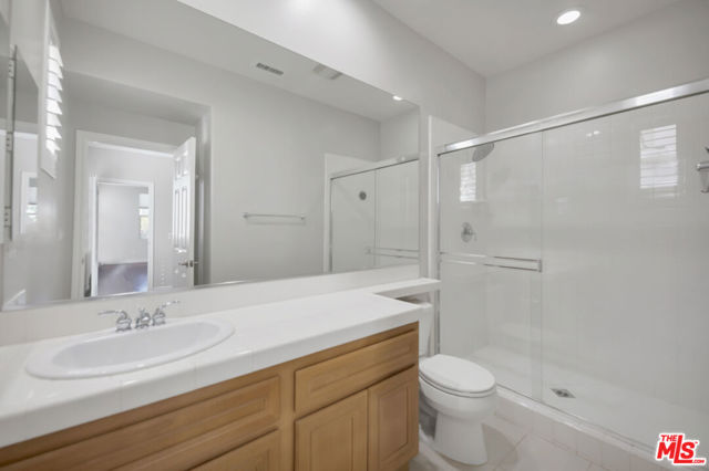 Image 26 of 69 For 25417 Magnolia Lane