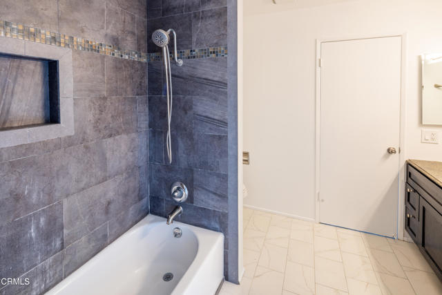 Detail Gallery Image 14 of 17 For 2503 Bayshore Ave, Ventura,  CA 93001 - 2 Beds | 1/1 Baths