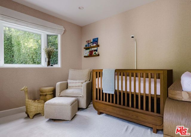 Image 26 of 41 For 408 Westbourne Drive