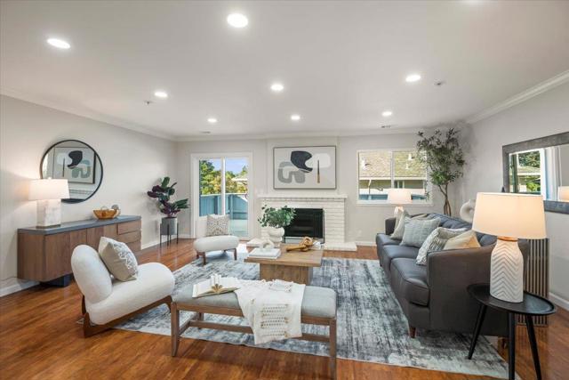 480 Lassen Street, Los Altos CA: https://media.crmls.org/mediaz/34154d84-c071-467f-bf8f-c11077b436a7.jpg