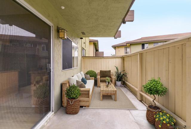615 Fredricks Ave, Oceanside CA: https://media.crmls.org/mediaz/34176bb9-a6f0-459a-8d4b-1a1de8ebd4d2.jpg
