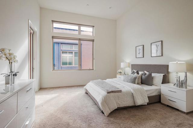 1028 Foster Square Lane, Foster City CA: https://media.crmls.org/mediaz/3417a82d-6d3f-46ef-bdb4-1c564b1f3e58.jpg