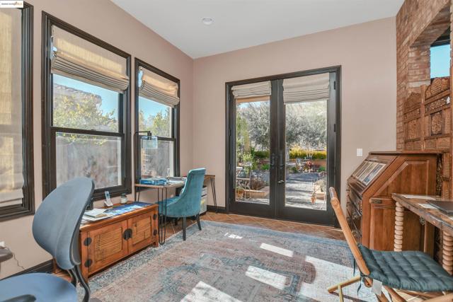 1147 Saint Julien St, Brentwood CA: https://media.crmls.org/mediaz/3417cf0b-1820-46df-9602-70865b914b84.jpg