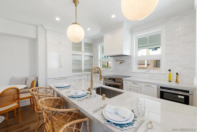 Image 3 of 18 For 760 F Avenue