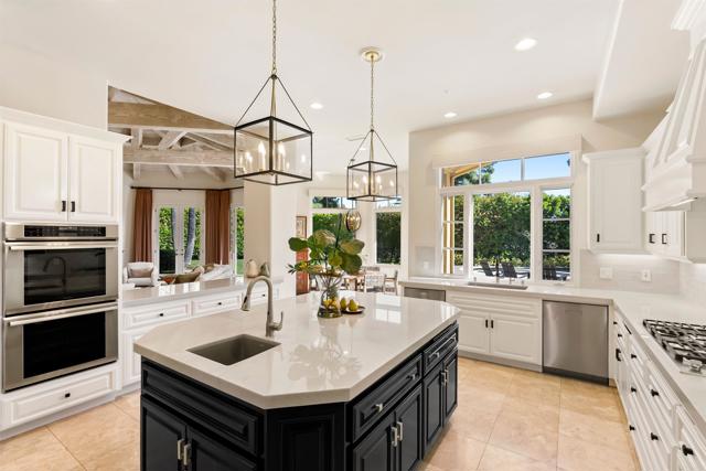 Detail Gallery Image 5 of 27 For 14480 Bellvista Dr, Rancho Santa Fe,  CA 92067 - 5 Beds | 5/1 Baths