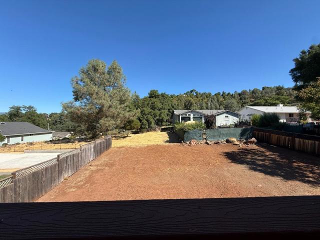 18472 Kentwood Place, Hidden Valley Lake CA: https://media.crmls.org/mediaz/341ab813-bdc2-4bfa-9fb7-a4f4a2eb653b.jpg