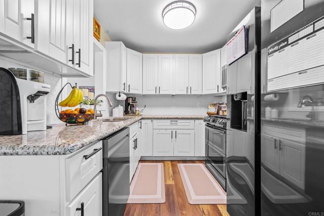 Detail Gallery Image 2 of 40 For 932 Alvin St, San Diego,  CA 92114 - 3 Beds | 2 Baths