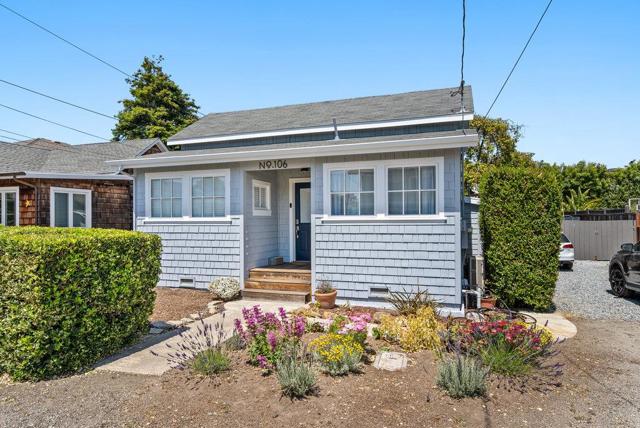 106 Saxon Avenue, Capitola CA: https://media.crmls.org/mediaz/341b8c2d-50a0-44a2-8ff0-85eeb2ab0905.jpg