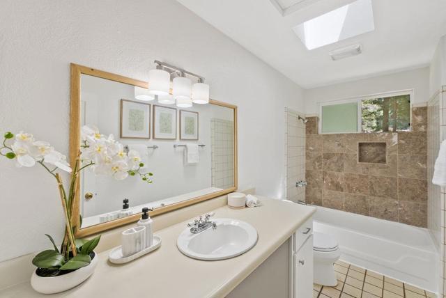 1116 Lakeside Drive, Felton CA: https://media.crmls.org/mediaz/341bda4a-9078-4890-8322-130c01323e50.jpg