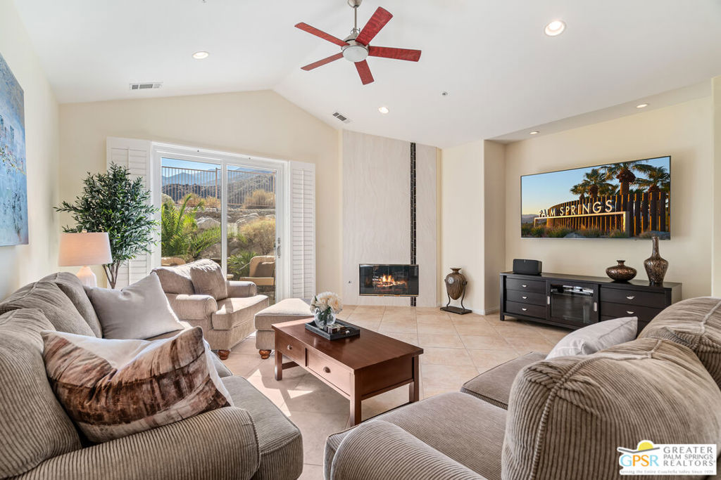 MLS #25611075PS image #4