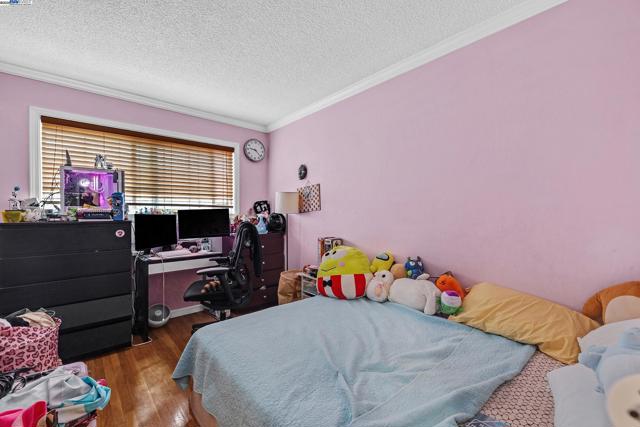 39672 Blacow Rd, Fremont CA: https://media.crmls.org/mediaz/341cbcaf-5358-478e-8ba5-3164b6f31815.jpg