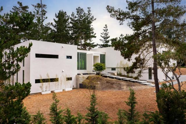 3159 Stevenson Drive, Pebble Beach CA: https://media.crmls.org/mediaz/341d9052-1108-4272-83f7-094ee15596ff.jpg
