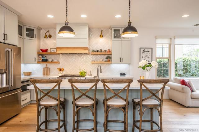 5621 Shasta Daisy Trl, San Diego CA: https://media.crmls.org/mediaz/341e11f0-938f-4155-b52b-a63e8a21ce0f.jpg