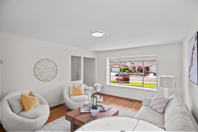 731 Liverpool Way, Sunnyvale CA: https://media.crmls.org/mediaz/34203558-8b50-4ee4-aca5-c0a89da465a8.jpg