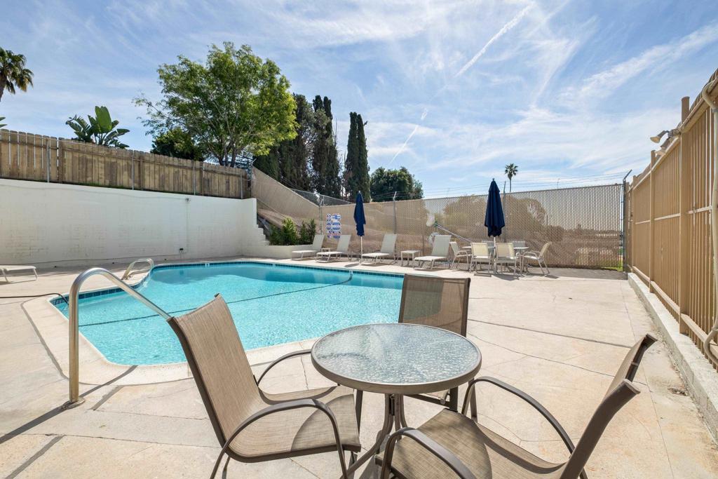 5510 Adelaide Avenue - photo 10