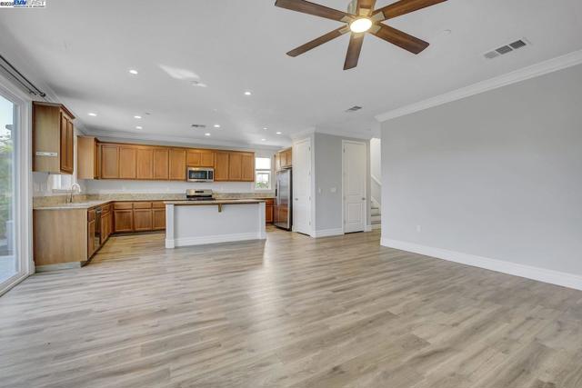 269 Alta St, Brentwood CA: https://media.crmls.org/mediaz/3420f474-a813-40a4-9bce-ad4d6192ea69.jpg