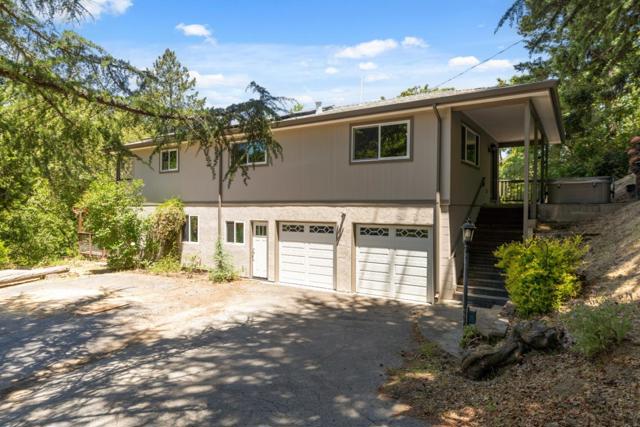 24895 Skyland Road, Los Gatos CA: https://media.crmls.org/mediaz/3421b275-44e6-4141-bc7c-55942dc3e16d.jpg