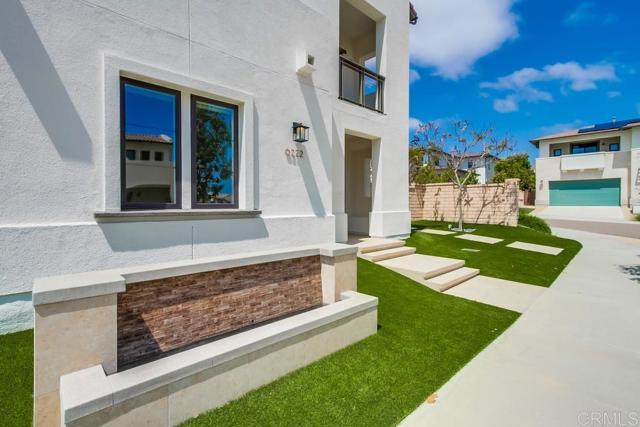 Detail Gallery Image 4 of 71 For 6222 Artisan Way, San Diego,  CA 92130 - 5 Beds | 5 Baths