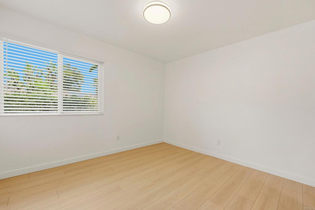 4465 Home Ave East - photo 16