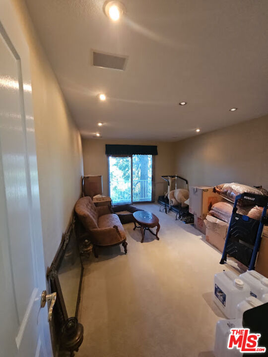 361 Redtail Hawk Lane, Lake Arrowhead, CA 92352