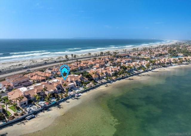 89 Tunapuna Ln, Coronado CA: https://media.crmls.org/mediaz/3422de64-1f5b-478d-8659-030f2c848ebd.jpg