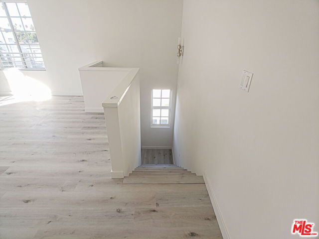 158 N Edgemont Street, Los Angeles CA: https://media.crmls.org/mediaz/34232f8a-b2e7-48ad-8822-53695782c14e.jpg