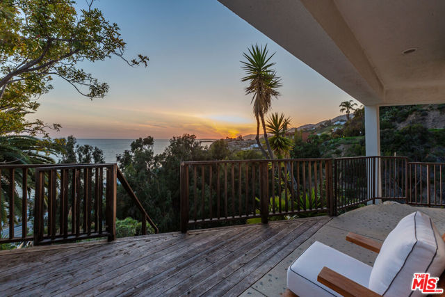 21470 Rambla Vista, Malibu, California 90265, 4 Bedrooms Bedrooms, ,3 BathroomsBathrooms,Single Family Residence,For Sale,Rambla Vista,24368215