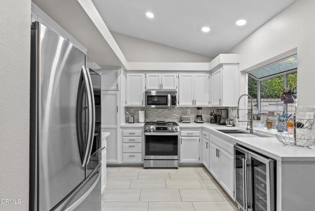 1306 Bluejay Street, Fillmore CA: https://media.crmls.org/mediaz/34241ce6-35d1-4ae2-97ba-1eaf4d045aba.jpg