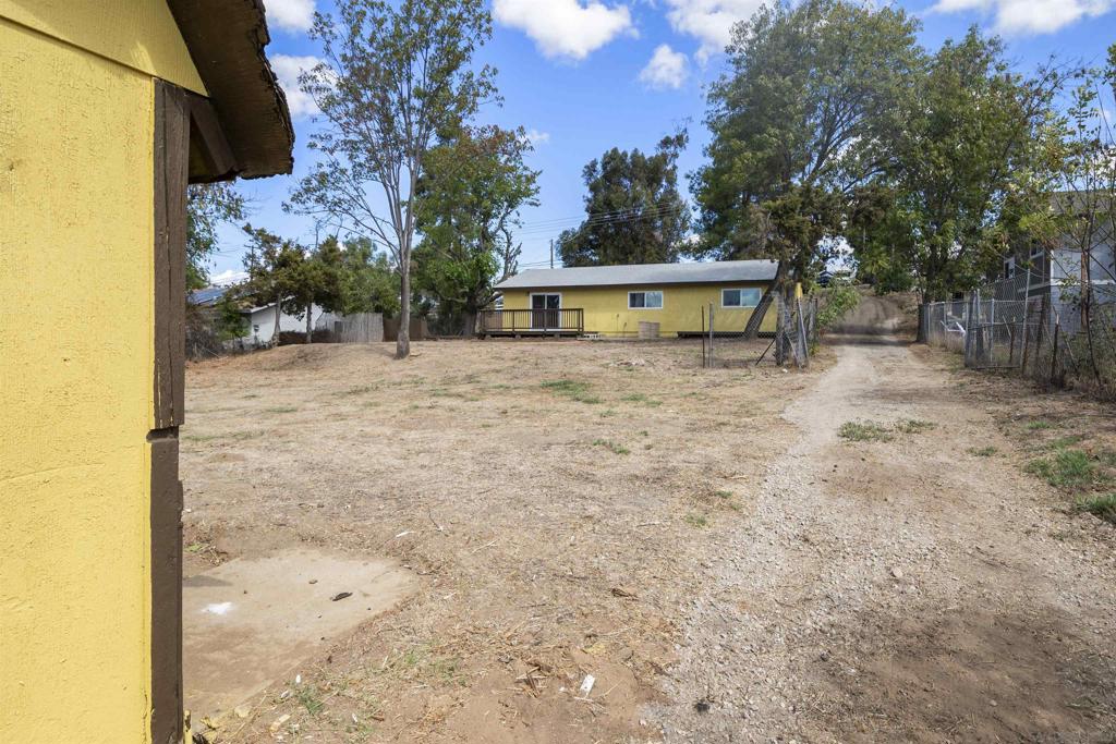 MLS #250040937SD image #33