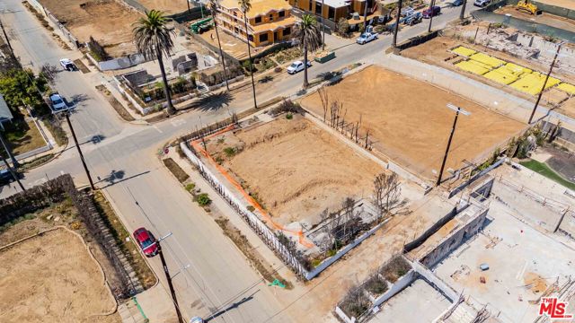 500 Swarthmore Avenue, Pacific Palisades CA: https://media.crmls.org/mediaz/342553ff-bfd2-4da4-88d3-45db1719e748.jpg