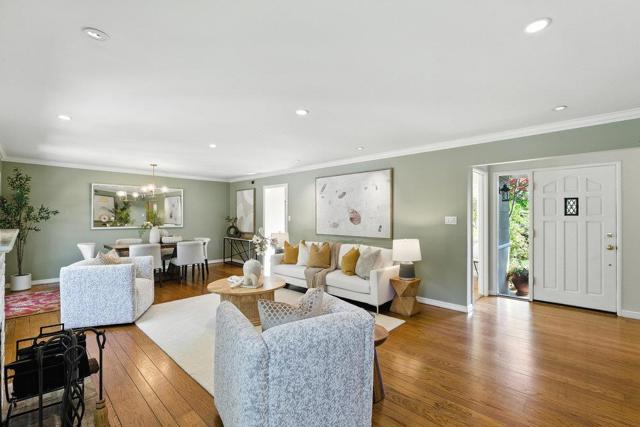 1884 Randall Road, San Mateo CA: https://media.crmls.org/mediaz/3425f8d9-800d-46d7-8b82-0543bb6a6ac8.jpg