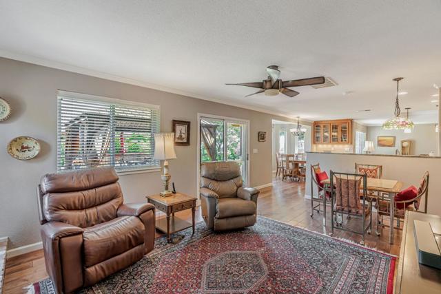 19225 Reavis Way, Salinas CA: https://media.crmls.org/mediaz/3426f444-94eb-4a7d-bced-02ac64ff0681.jpg