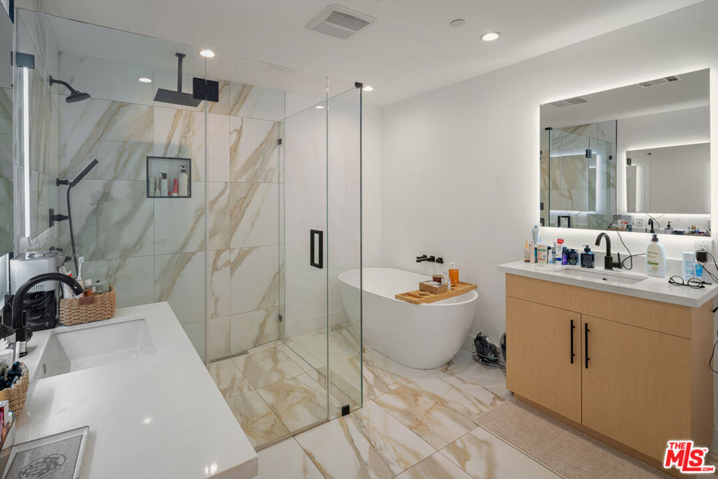 MLS #26857397 image #17