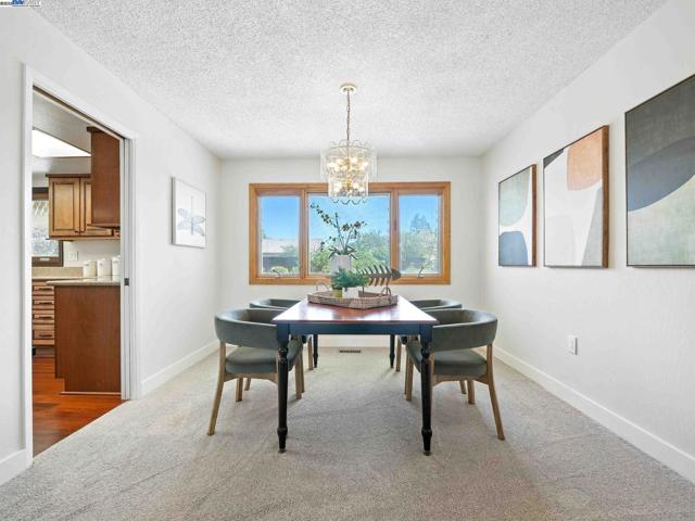 2858 Superior Dr, Livermore CA: https://media.crmls.org/mediaz/3429505a-0621-4aea-af37-b9bd6a1749fe.jpg
