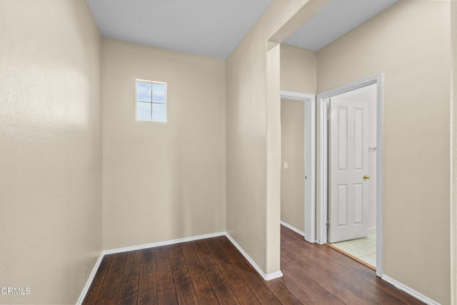 Detail Gallery Image 15 of 41 For 1930 Ribera Dr, Oxnard,  CA 93030 - 5 Beds | 3 Baths