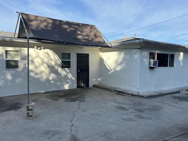 6431 37 Madrone Ave, San Diego CA: https://media.crmls.org/mediaz/342bd675-f854-4bd0-9de5-8a205131f1d3.jpg