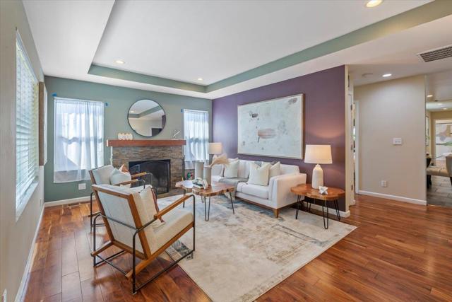 1403 Hudson Street, Redwood City CA: https://media.crmls.org/mediaz/342be808-8502-4c46-be6c-33516aad7610.jpg