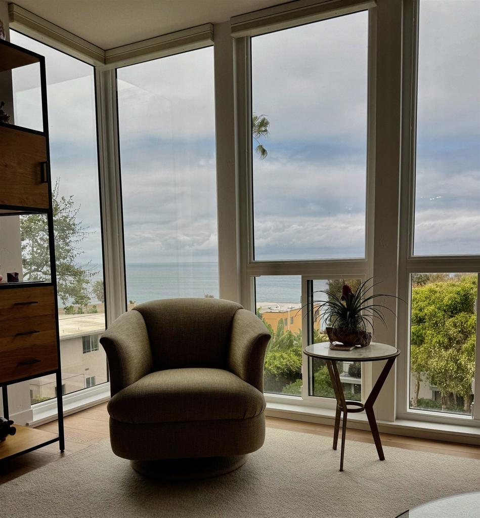424 Stratford Court - photo 4