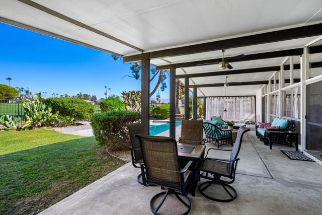 43709 Louisiana Street, Palm Desert CA: https://media.crmls.org/mediaz/342d53fe-7dbe-4957-a9ce-19a06c9f2bd4.jpg