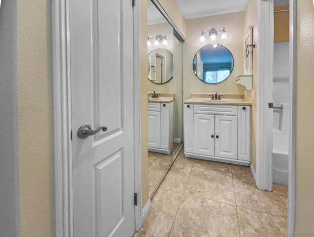 7365 Calle Cristobal, San Diego CA: https://media.crmls.org/mediaz/342ea104-931f-4ce9-8f7d-5a13003483d3.jpg