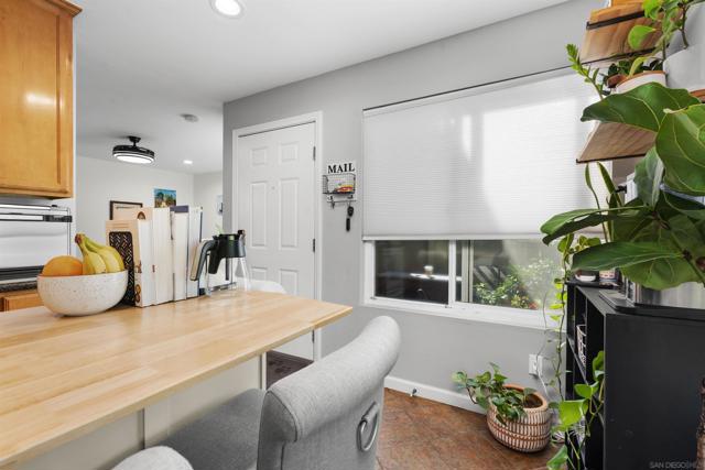 6333 College Grove Way, San Diego CA: https://media.crmls.org/mediaz/342f3f3c-5cff-4cb7-bf7b-0f67d4436f6f.jpg