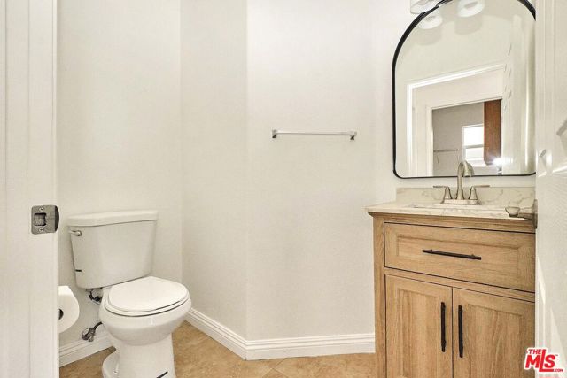 12512 Valley Vista Way, Sylmar CA: https://media.crmls.org/mediaz/342f684d-c29e-4d6a-a3a8-1df13d37141b.jpg