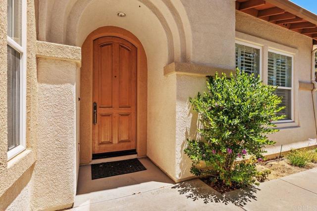 Detail Gallery Image 2 of 36 For 6321 Paseo Aspada, Carlsbad,  CA 92009 - 3 Beds | 2 Baths