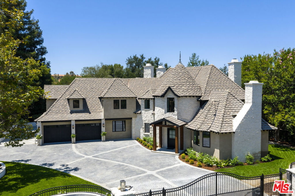 4929 Lakeview Canyon Road